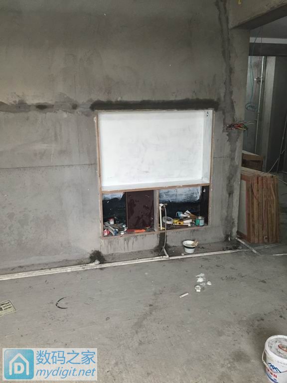 亲手DIY个不占地方的鱼缸, 亲手DIY个不占地方的鱼缸,