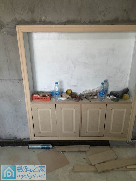 亲手DIY个不占地方的鱼缸, 亲手DIY个不占地方的鱼缸,