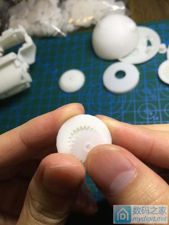 (基础拆解)2017年首发,DIY星战BB-8机器人 (基础拆解)2017年首发,DIY星战BB-8机器人