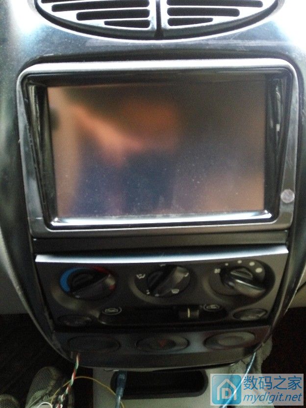 暴力改装大屏RAV4无碟车机上车,手机党慎入多图 暴力改装大屏RAV4无碟车机上车,手机党慎入多图