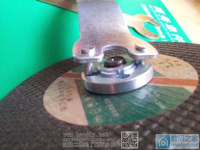 网购一个电钻转换连接杆,可以使手枪钻变角磨机切割机 网购一个电钻转换连接杆,可以使手枪钻变角磨机切割机