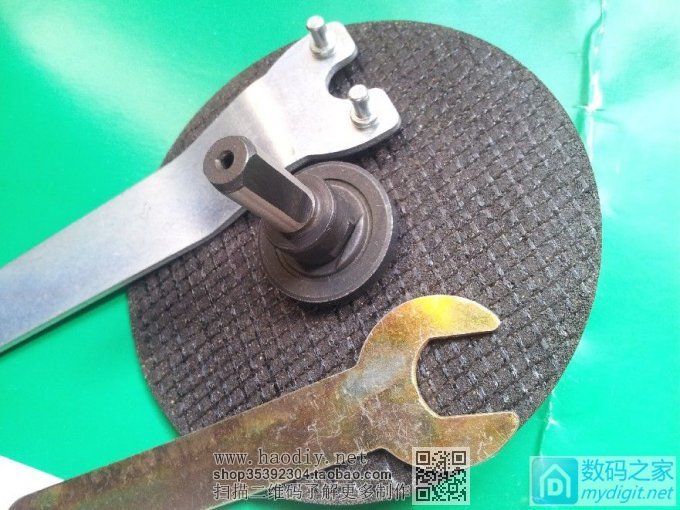 网购一个电钻转换连接杆,可以使手枪钻变角磨机切割机 网购一个电钻转换连接杆,可以使手枪钻变角磨机切割机