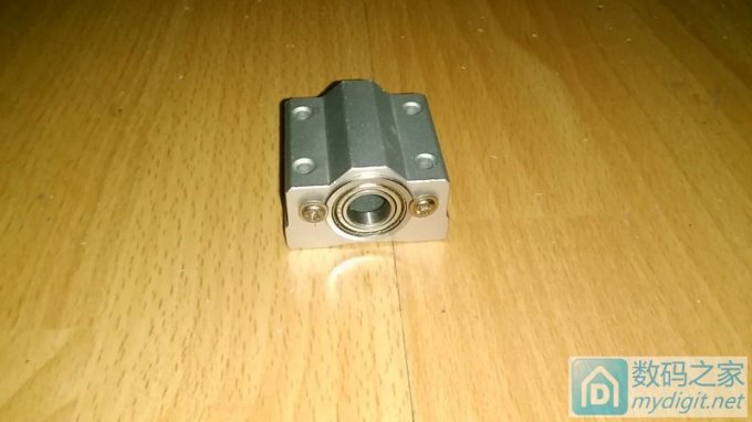 新年新作--一个成本较低的小台锯 新年新作--一个成本较低的小台锯