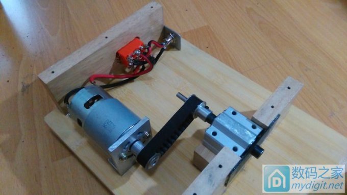 新年新作--一个成本较低的小台锯