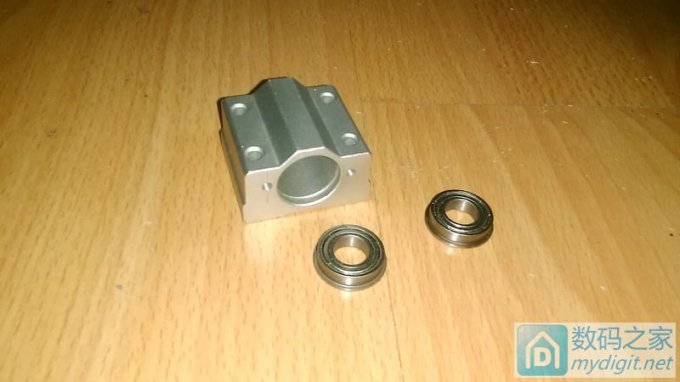 新年新作--一个成本较低的小台锯 新年新作--一个成本较低的小台锯