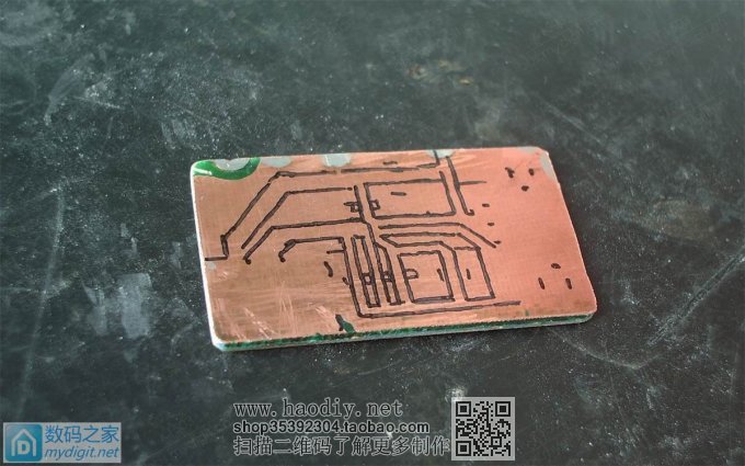 用两个POS机电池做一个9V万用表电池,串联供电,并联充电 用两个POS机电池做一个9V万用表电池,串联供电,并联充电