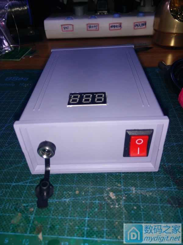 『二师兄出品』“废物利用”制作12V锂电便携白光烙铁