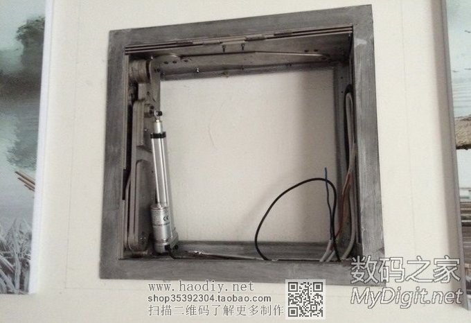 让客厅更整洁,自己设计制作的投影机电动吊架