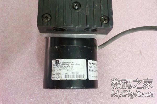 穷人的DIY---土炮版焊台、吸锡器、电镊子 三合一 拆焊工具组合 穷人的DIY---土炮版焊台、吸锡器、电镊子 三合一 拆焊工具组合