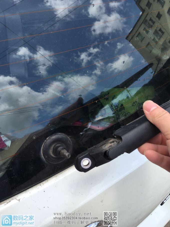 教大家如何年审汽车与车后窗漏水处理。 教大家如何年审汽车与车后窗漏水处理。