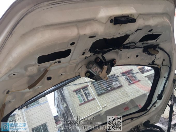 教大家如何年审汽车与车后窗漏水处理。 教大家如何年审汽车与车后窗漏水处理。