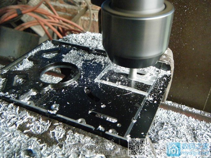 废硬盘,做3个硬盘电磨 废硬盘,做3个硬盘电磨