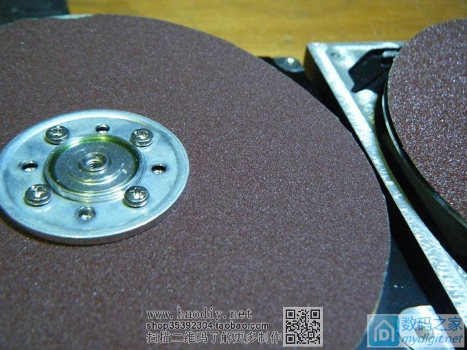 废硬盘,做3个硬盘电磨 废硬盘,做3个硬盘电磨