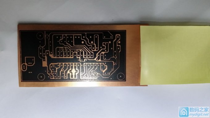 刚做好的一台PCB热转印机,小试一下热转印,感觉不错!!! 刚做好的一台PCB热转印机,小试一下热转印,感觉不错!!!