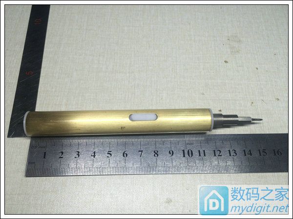 DIY自用锂电池螺丝刀 带自锁 纯铜外壳 3D打印 后面打包提供文件