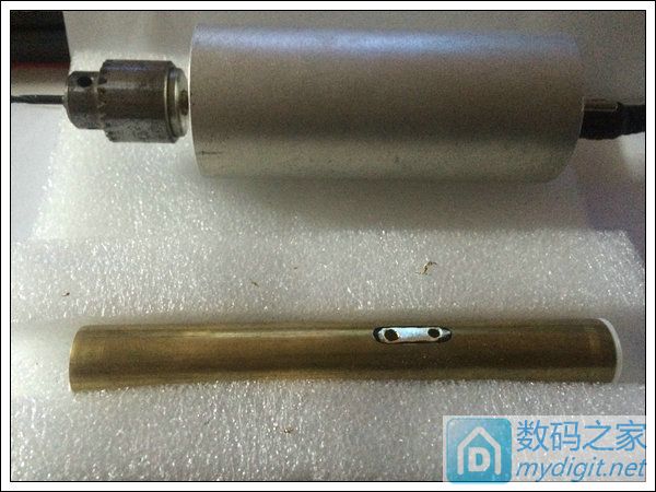 请输入描述 DIY自用锂电池螺丝刀 带自锁 纯铜外壳 3D打印 后面打包提供文件