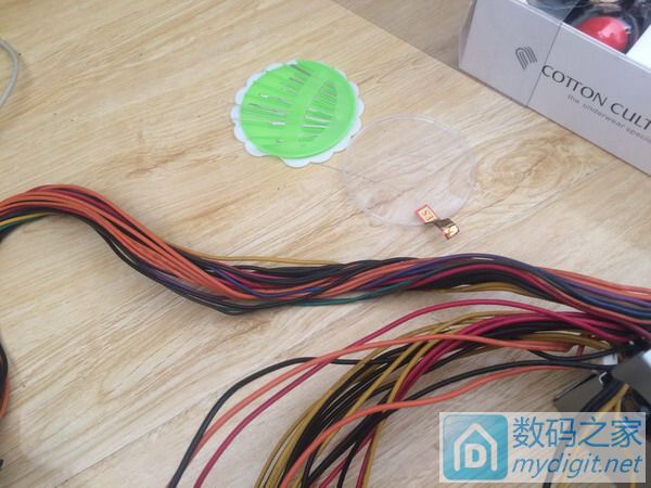 ˸ףװ̨ԣչʾһ±˻ı߷