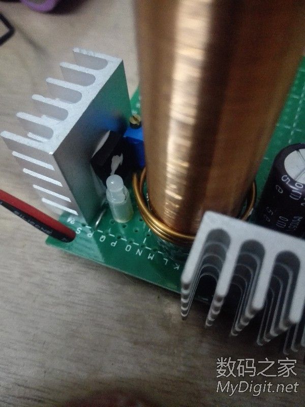 教大家做迷你特斯拉线圈 音乐SSTC 教大家做迷你特斯拉线圈 音乐SSTC