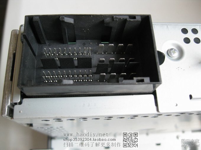 用菲亚特 菲翔CD车机,做了个音箱。 用菲亚特 菲翔CD车机,做了个音箱。