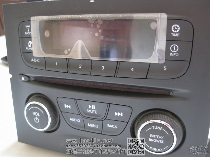 用菲亚特 菲翔CD车机,做了个音箱。 用菲亚特 菲翔CD车机,做了个音箱。