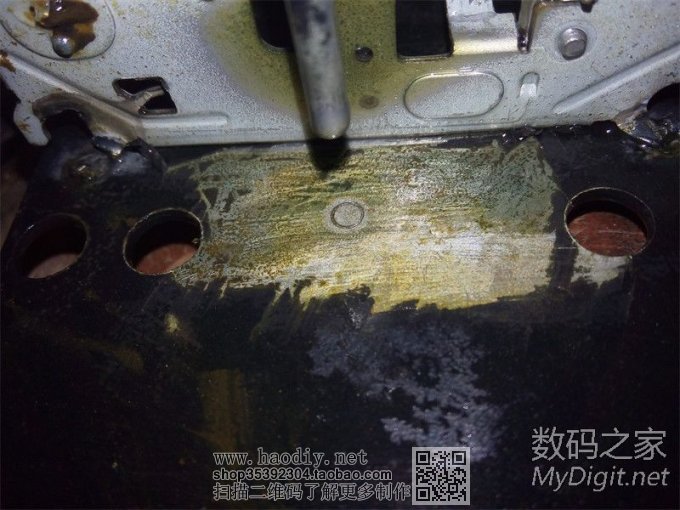 自制电火花机,有简单自动进刀装置,对付一切超硬金属。 自制电火花机,有简单自动进刀装置,对付一切超硬金属。