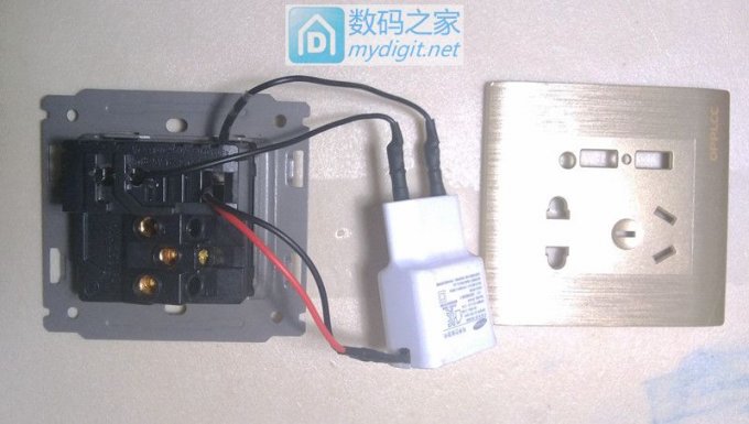 爆改墙壁插座。。。 爆改墙壁插座。。。