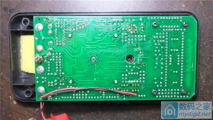 终于找到合适的电池 再改万用表供电 终于找到合适的电池 再改万用表供电