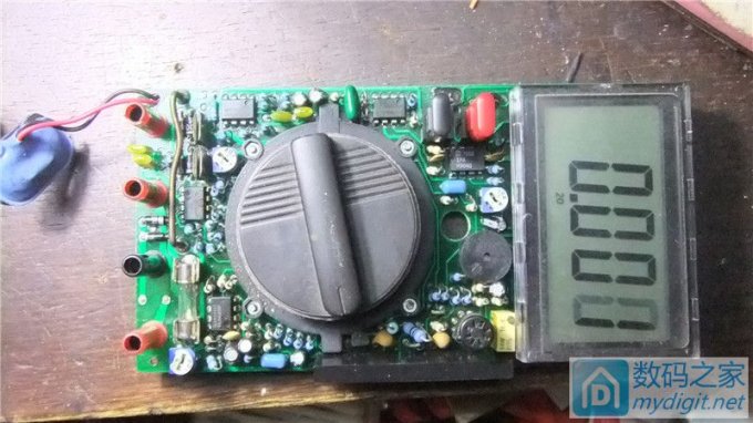 终于找到合适的电池 再改万用表供电 终于找到合适的电池 再改万用表供电