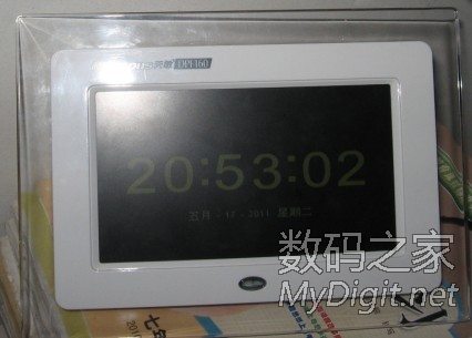 改造好外观 改造了一个数码相框变液晶电视,打造mini家庭影院。