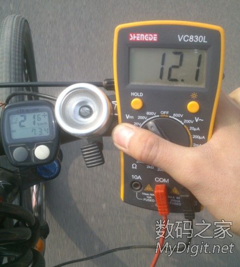 DIY一套自行车无摩擦发电系统,正在动工,求意见(已初步完工)。 DIY一套自行车无摩擦发电系统,正在动工,求意见(已初步完工)