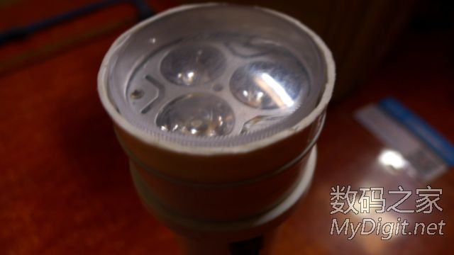 为老爸量身定做!DIY超级PVC手电筒