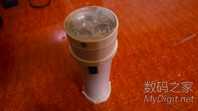 为老爸量身定做!DIY超级PVC手电筒