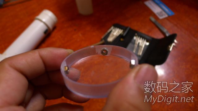 为老爸量身定做!DIY超级PVC手电筒
