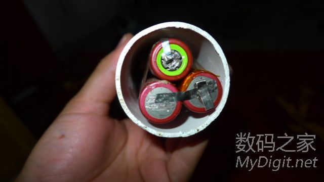 为老爸量身定做!DIY超级PVC手电筒