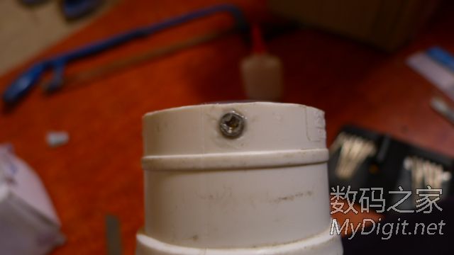 为老爸量身定做!DIY超级PVC手电筒