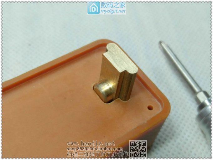 利用TP4056锂电板制作18650充电器完美终结版!!