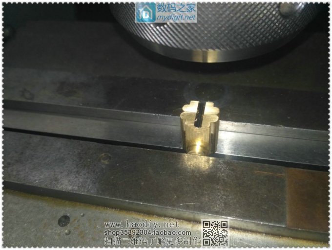 利用TP4056锂电板制作18650充电器完美终结版!!