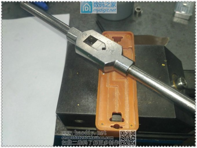 利用TP4056锂电板制作18650充电器完美终结版!!