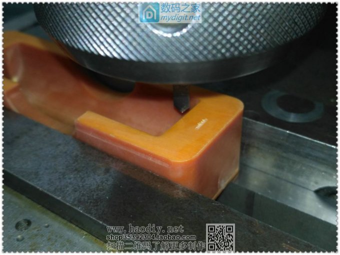 利用TP4056锂电板制作18650充电器完美终结版!!