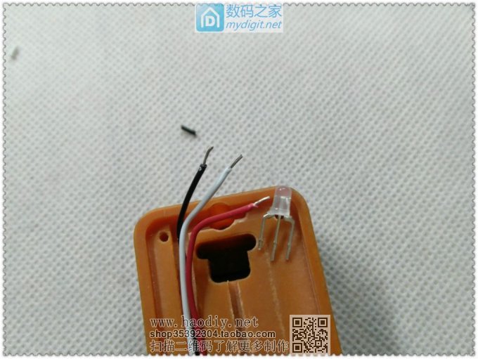 利用TP4056锂电板制作18650充电器完美终结版!!