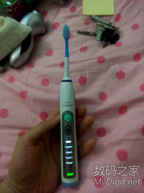 有飞利浦电动牙刷的进来!以后不用买原装刷头了! 有飞利浦电动牙刷的进来!以后不用买原装刷头了!