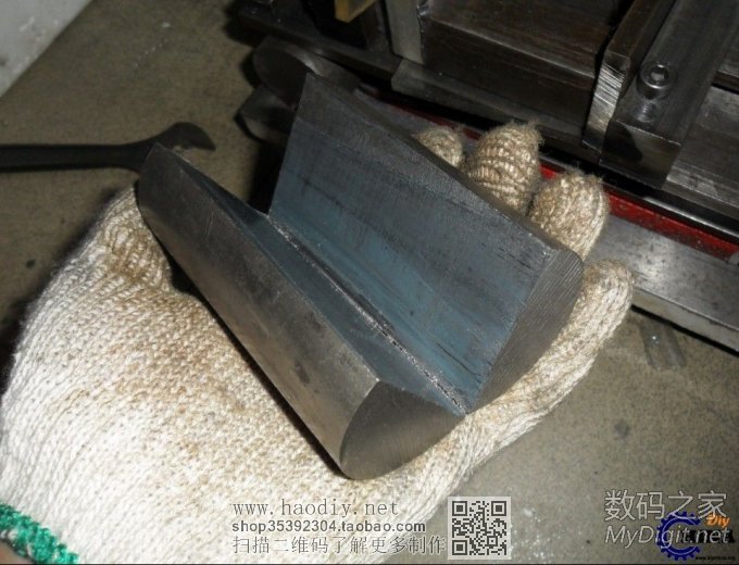 请输入描述 自制小型电动钢板锯!