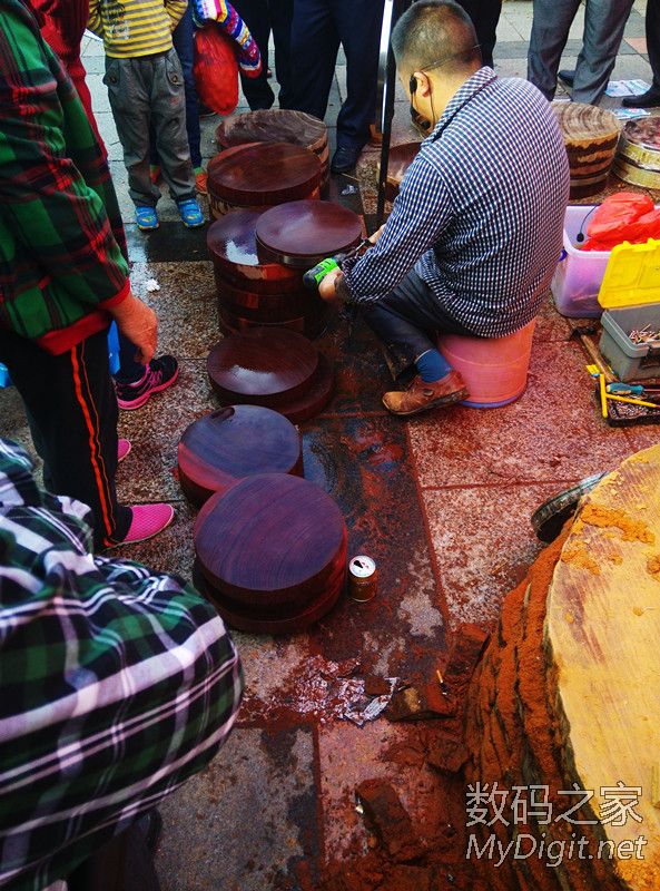 江湖佬之现场制作越南红铁木砧板 江湖佬之现场制作越南红铁木砧板