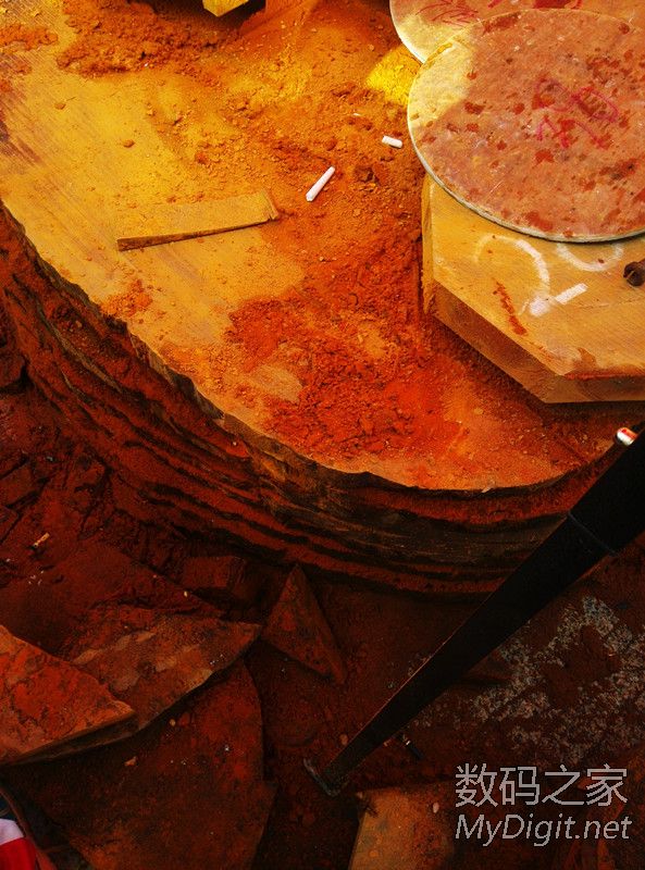 江湖佬之现场制作越南红铁木砧板 江湖佬之现场制作越南红铁木砧板