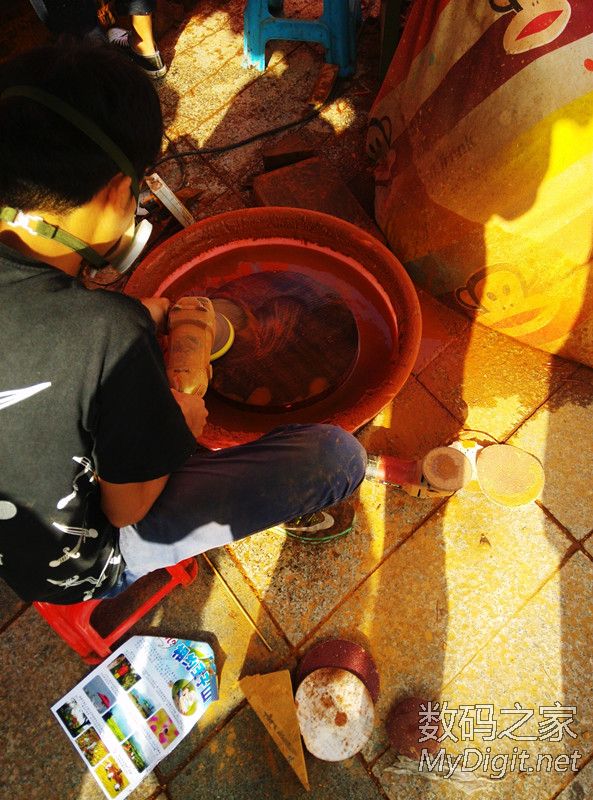 江湖佬之现场制作越南红铁木砧板 江湖佬之现场制作越南红铁木砧板