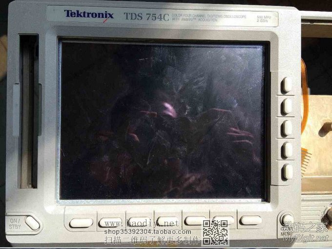 泰克数字示波器内置彩色CRT更换液晶屏图解(Tektronix TDS754C)