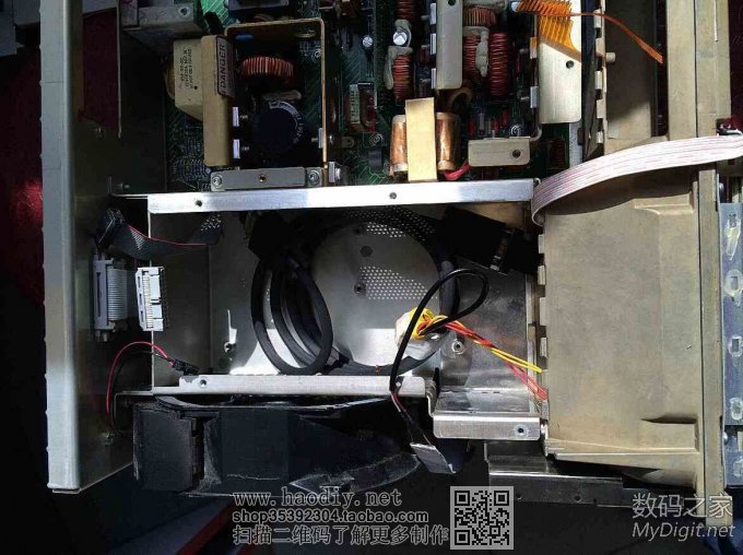 泰克数字示波器内置彩色CRT更换液晶屏图解(Tektronix TDS754C)