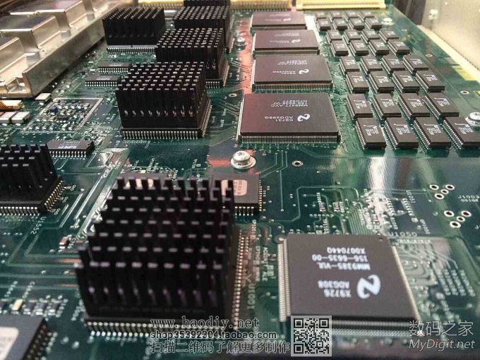 泰克数字示波器内置彩色CRT更换液晶屏图解(Tektronix TDS754C) 泰克数字示波器内置彩色CRT更换液晶屏图解(Tektronix TDS754C)