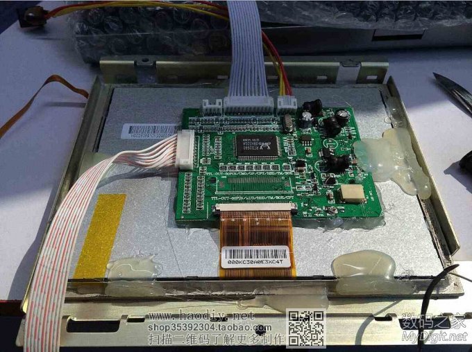 泰克数字示波器内置彩色CRT更换液晶屏图解(Tektronix TDS754C)