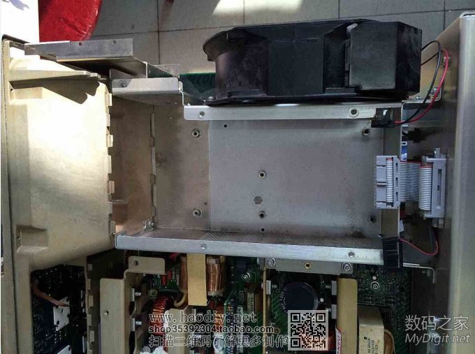 泰克数字示波器内置彩色CRT更换液晶屏图解(Tektronix TDS754C) 泰克数字示波器内置彩色CRT更换液晶屏图解(Tektronix TDS754C)